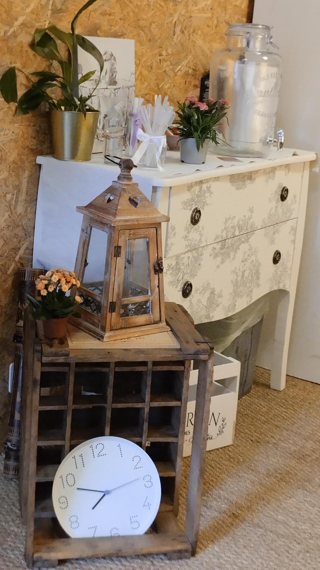 Le Laboratoire Shabby Chic De La Parfumerie Du Manoir Chavagne Exteriör bild